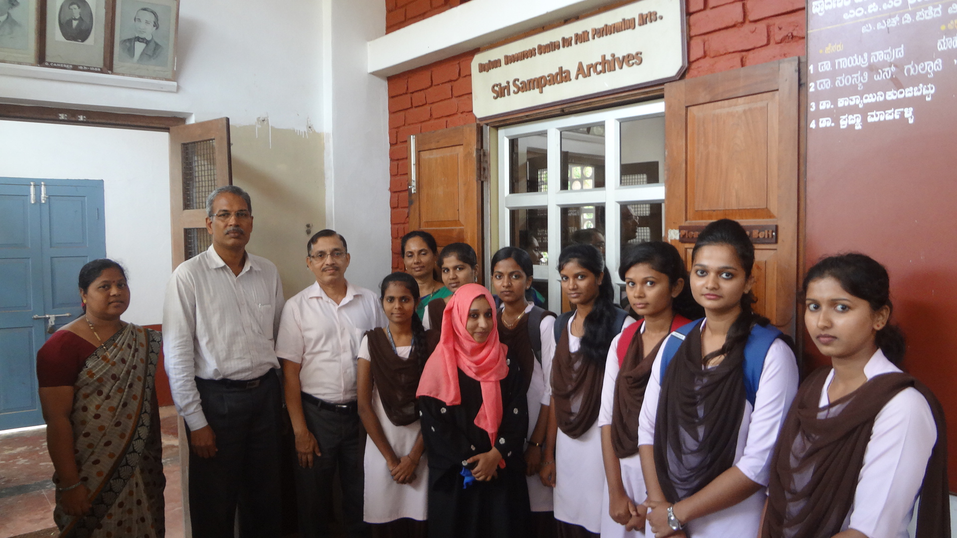 Students of Milagres College visit Regional Resources Center for Folk Arts at Udupi