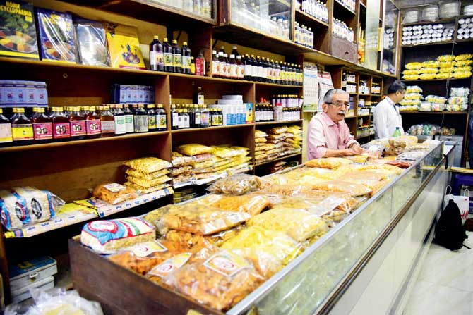 Mumbaiâ€™s Mangalore stores are slowly dying
