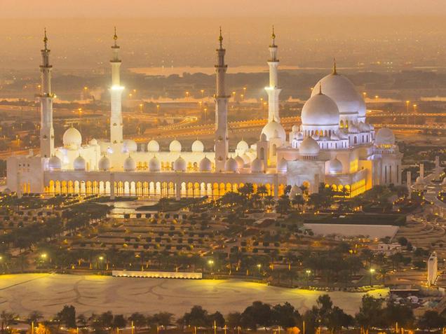 In Abu Dhabi, Modi to visit Sheikh Zayed Grand Mosque
