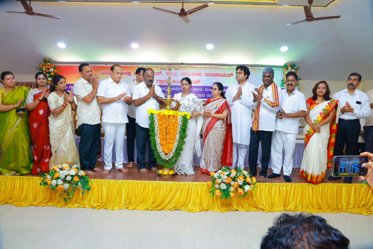 Let’s do the work of a man who loves a man, Ours is the Garden of Peace for all races: Chief Minister Siddaramaiah Let’s do the work of a man who loves a man, Ours is the Garden of Peace for all races: Chief Minister Siddaramaiah