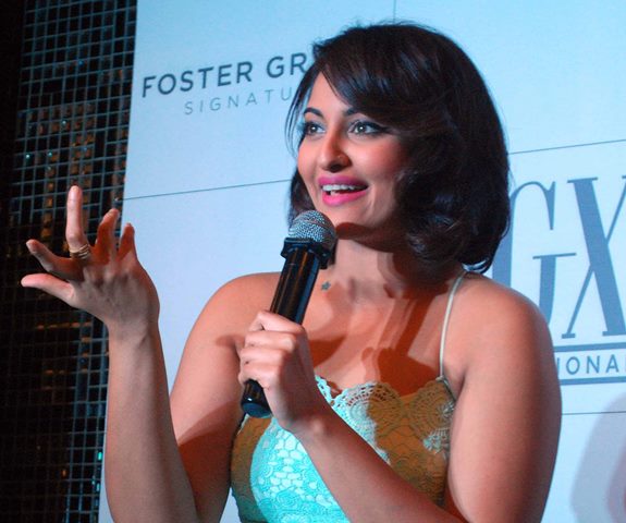 Sonakshi Sinha as the Brand Ambassador of Foster Grants Eyewear