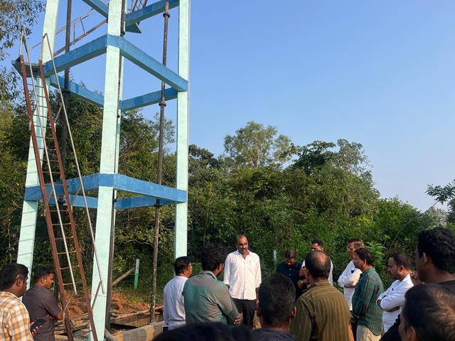 ಉಡುಪಿ: ಟ್ಯಾಂಕ್ ತೆರವುಗೊಳಿಸುವಂತೆ ಅಧಿಕಾರಿಗಳಿಗೆ ಸೂಚನೆ ಉಡುಪಿ: ಟ್ಯಾಂಕ್ ತೆರವುಗೊಳಿಸುವಂತೆ ಅಧಿಕಾರಿಗಳಿಗೆ ಸೂಚನೆ