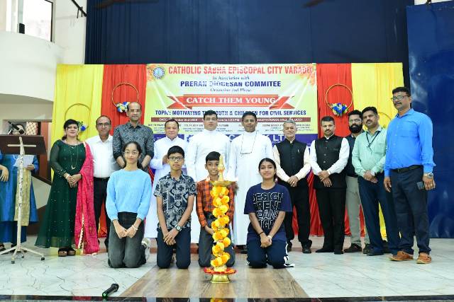 Successful 2nd Phase of a training seminar on civil services “PRERAN – CATCH THEM YOUNG” Successful 2nd Phase of a training seminar on civil services “PRERAN – CATCH THEM YOUNG”