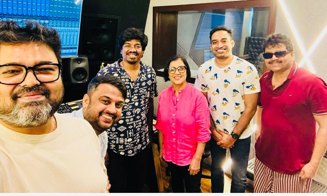 Singer Madhushree’s Hindi Song in Mohanlal’s Malayalam Blockbuster Singer Madhushree’s Hindi Song in Mohanlal’s Malayalam Blockbuster