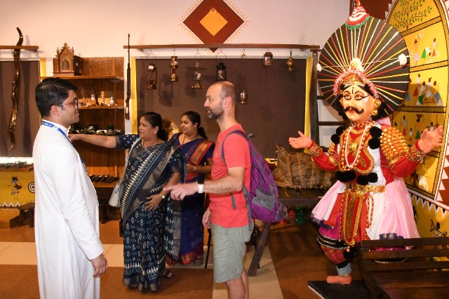 Scottish Delegation Explores Cultural Heritage at Samskriti Sampada Scottish Delegation Explores Cultural Heritage at Samskriti Sampada