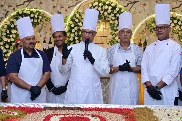 Udupi ushers in Christmas season with cake mixing ceremony Udupi ushers in Christmas season with cake mixing ceremony