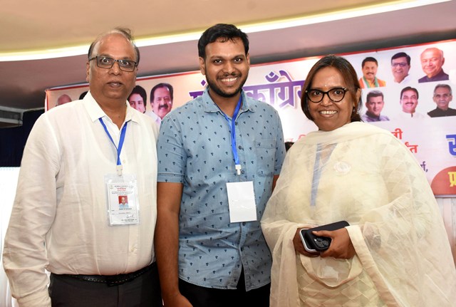 ಎಂಪಿಸಿಸಿ ಮುಂಬಯಿ ವಾರ್ ರೂಮ್ ಡೆಸ್ಕ್ ಹೆಡ್ ಆಗಿ ಇನಿಶ್ ಐವಾನ್ ಡಿಸೋಜಾ ಶಿರ್ವಾ (ಉಡುಪಿ) ನೇಮಕ ಎಂಪಿಸಿಸಿ ಮುಂಬಯಿ ವಾರ್ ರೂಮ್ ಡೆಸ್ಕ್ ಹೆಡ್ ಆಗಿ ಇನಿಶ್ ಐವಾನ್ ಡಿಸೋಜಾ ಶಿರ್ವಾ (ಉಡುಪಿ) ನೇಮಕ