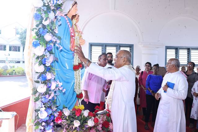 St Anthony Ashram Unveils Grand Marian Exhibition for Rosary Month St Anthony Ashram Unveils Grand Marian Exhibition for Rosary Month