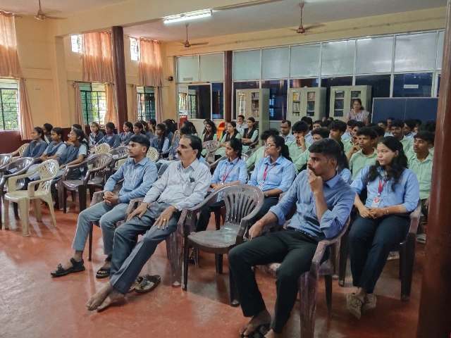 ‘Kuvempu Literary Club of SMS College’ Celebrates Gandhi Jayanthi on 2nd October, with Inspiring Talk ‘Kuvempu Literary Club of SMS College’ Celebrates Gandhi Jayanthi on 2nd October, with Inspiring Talk