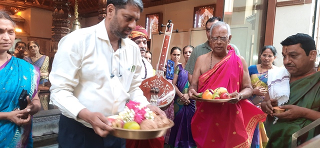 ಗೋಪಾಲಕೃಷ್ಣ ಪಬ್ಲಿಕ್ ಟ್ರಸ್ಟ್, ಗೋಕುಲ - ಶ್ರೀ ಪುರಂದರ ದಾಸರ ಆರಾಧನೋತ್ಸವ ಗೋಪಾಲಕೃಷ್ಣ ಪಬ್ಲಿಕ್ ಟ್ರಸ್ಟ್, ಗೋಕುಲ - ಶ್ರೀ ಪುರಂದರ ದಾಸರ ಆರಾಧನೋತ್ಸವ