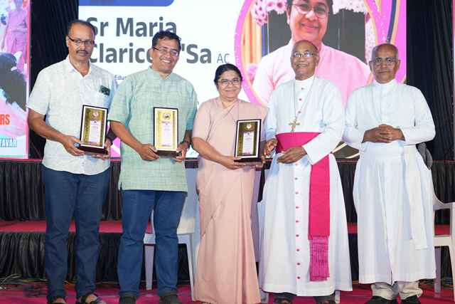 Cantate Domino wins ‘Ga Thu Jibe’ Choral Contest; Bishop Emeritus lauds musical tribute to St Anthony Cantate Domino wins ‘Ga Thu Jibe’ Choral Contest; Bishop Emeritus lauds musical tribute to St Anthony