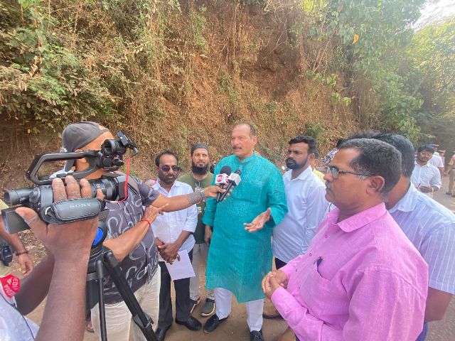 ಶಾಸಕಶ್ರೀ ಐವನ್ ಡಿಸೋಜಾ ನಂತೂರ್ ನಲ್ಲಿ ಸಮಸ್ಯೆ ಬಗ್ಗೆ ಮಾಹಿತಿ ಪಡೆದರು ಶಾಸಕಶ್ರೀ ಐವನ್ ಡಿಸೋಜಾ ನಂತೂರ್ ನಲ್ಲಿ ಸಮಸ್ಯೆ ಬಗ್ಗೆ ಮಾಹಿತಿ ಪಡೆದರು