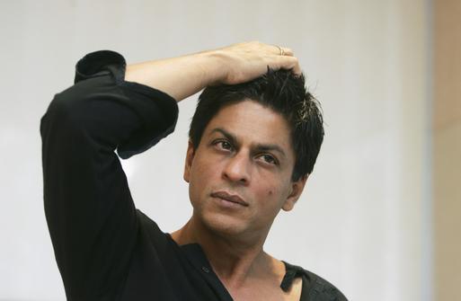 Wankhede brawl: Child panel orders FIR against Shah Rukh