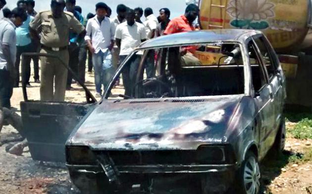 Priest sets himself on fire inside his car, dies