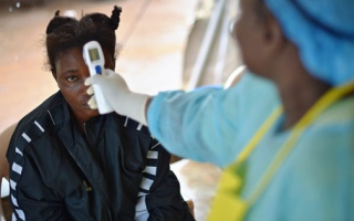 Kenya bans west Africa travellers to prevent Ebola