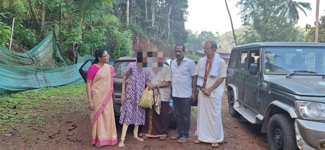 ಅನಾಮಧೇಯ ಪತ್ರ ನೀಡಿದ ಮಾಹಿತಿ: ಗೃಹಬಂಧನದಲ್ಲಿದ್ದ ಎಂಕಾಂ ಪದವೀಧರೆ ಮಾನಸಿಕ ಯುವತಿಯ ರಕ್ಷಣೆ ಅನಾಮಧೇಯ ಪತ್ರ ನೀಡಿದ ಮಾಹಿತಿ: ಗೃಹಬಂಧನದಲ್ಲಿದ್ದ ಎಂಕಾಂ ಪದವೀಧರೆ ಮಾನಸಿಕ ಯುವತಿಯ ರಕ್ಷಣೆ