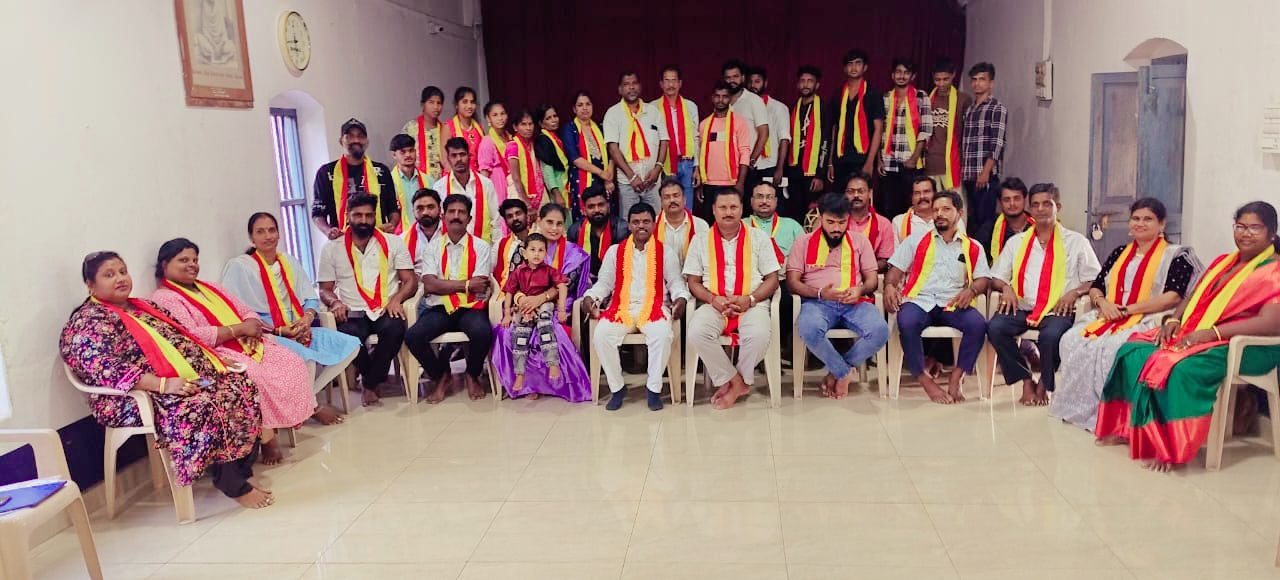 ಕಾಂಗ್ರೆಸ್ ಅಭ್ಯರ್ಥಿ ಶ್ರೀ‌ಪ್ರಸಾದ್ ರಾಜ್ ಕಾಂಚನ್ ಉಡುಪಿ ಜಾಮೀಯ‌ ಮಸೀದಿ ಹಾಗೂ ಅಂಜುಮಾನ್ ಮಸೀದಿಗೆ ಭೇಟಿ‌