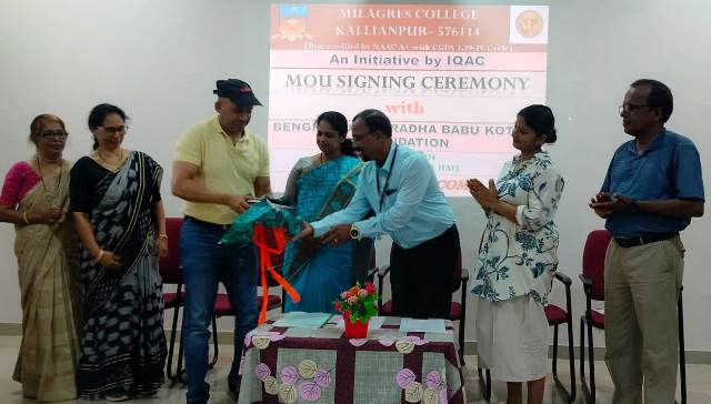 Milagres College, Kallianpur, signed a unique MoU signed with ‘Bengre Bulls’ supported by ‘Radha Babu Kotian Foundation’