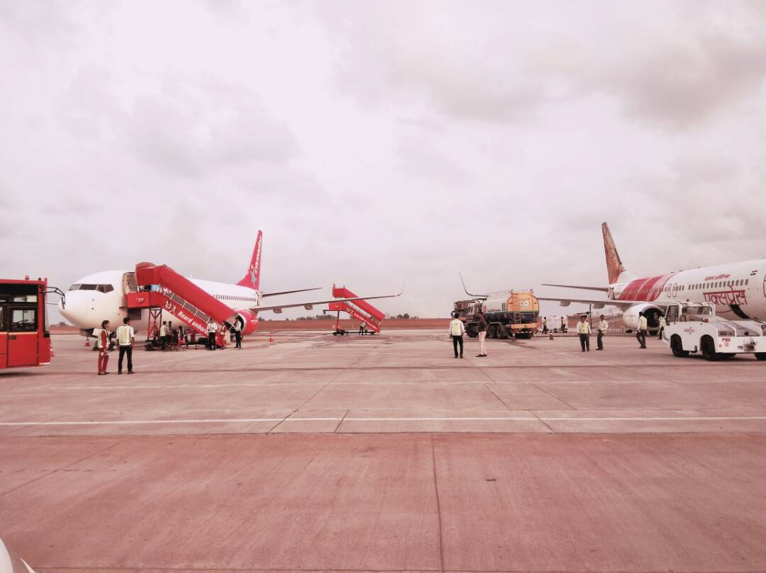 Air India Express plane ’momentarily’ skids on landing at Mangalore, all safe