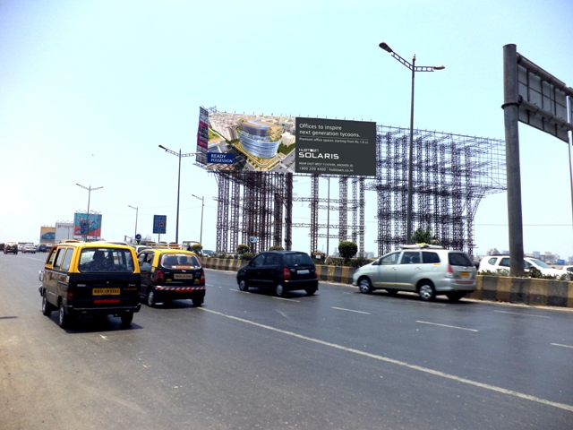 Global Advertisers acquired premium sites at Bandra