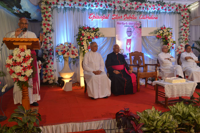 Archbishop Albert D’Souza celebrates Silver Jubilee of Episcopal Consecration at Moodubelle