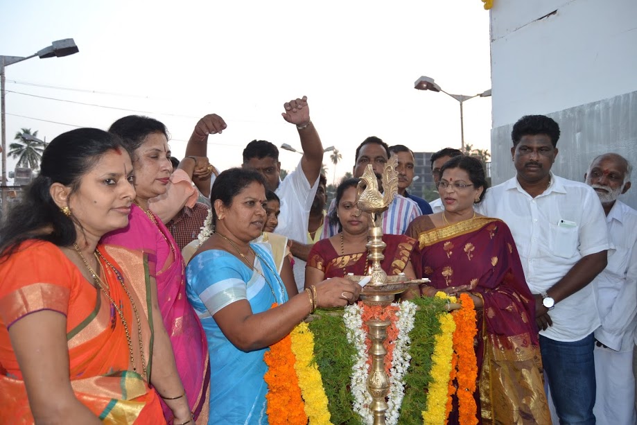 Udupi Utsav inaugurated by Meenakshi Bannanje, President of Udupi CMC