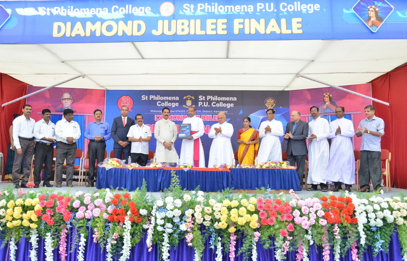 Grand Finale of Diamond Jubilee celebrations held at St. Philomena College, Puttur
