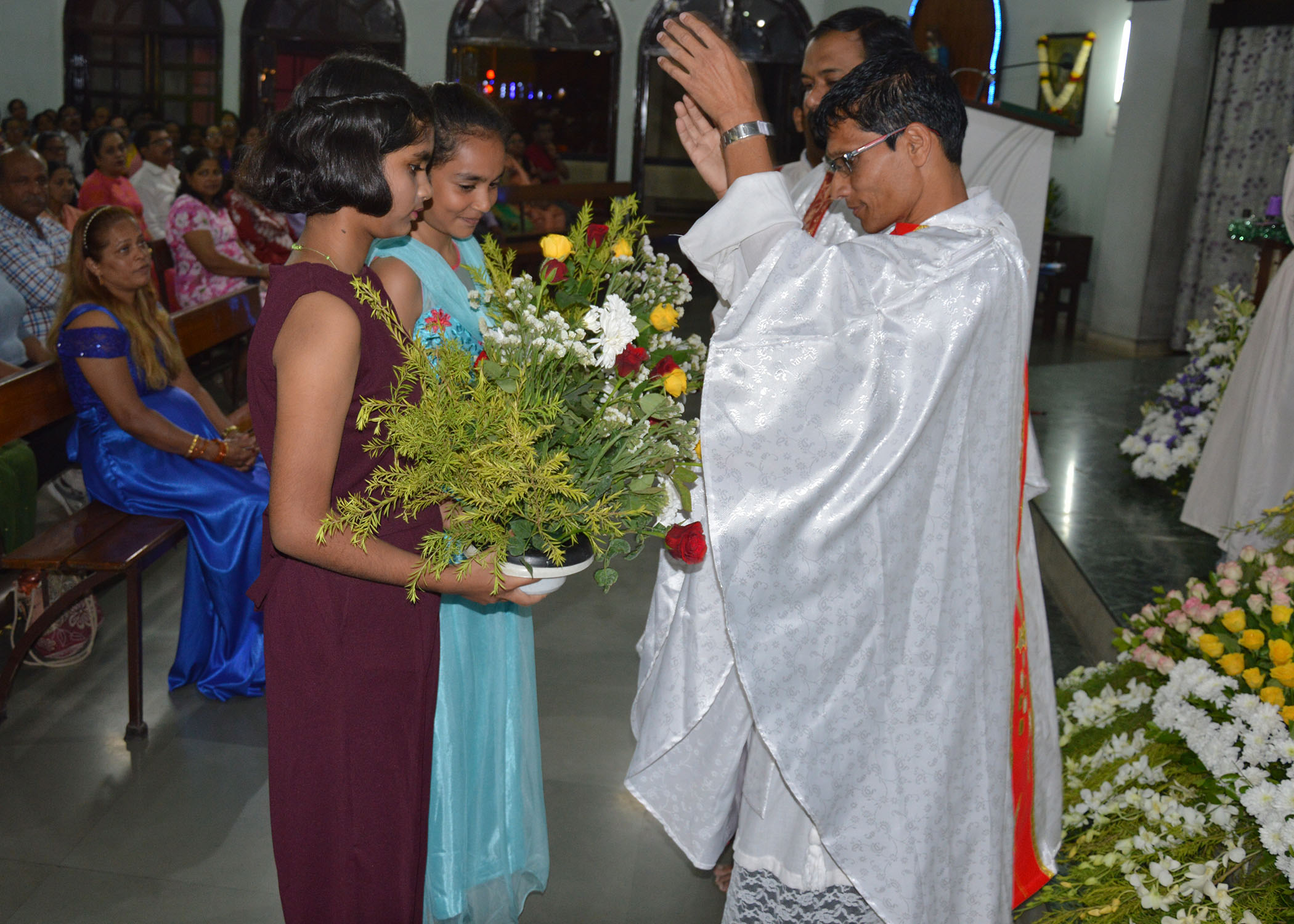 Nasik: Konkani Association celebrated ’St. Francis Xavier’s Feast’ with great enthusiasm.