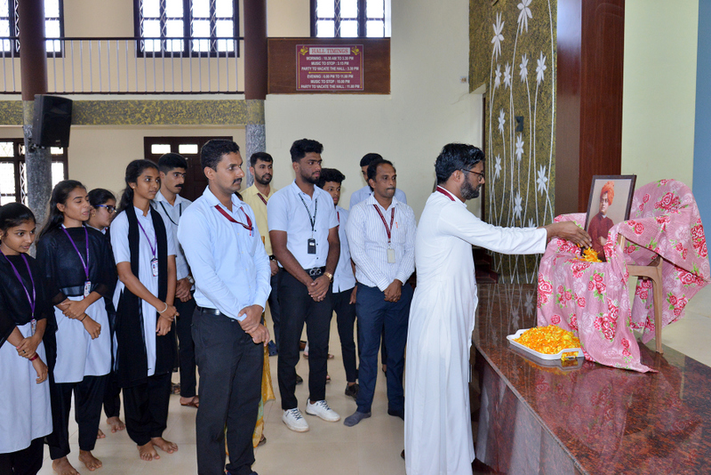 St Philomena College Celebrates Birth Anniversary of Swamy Vivekananda