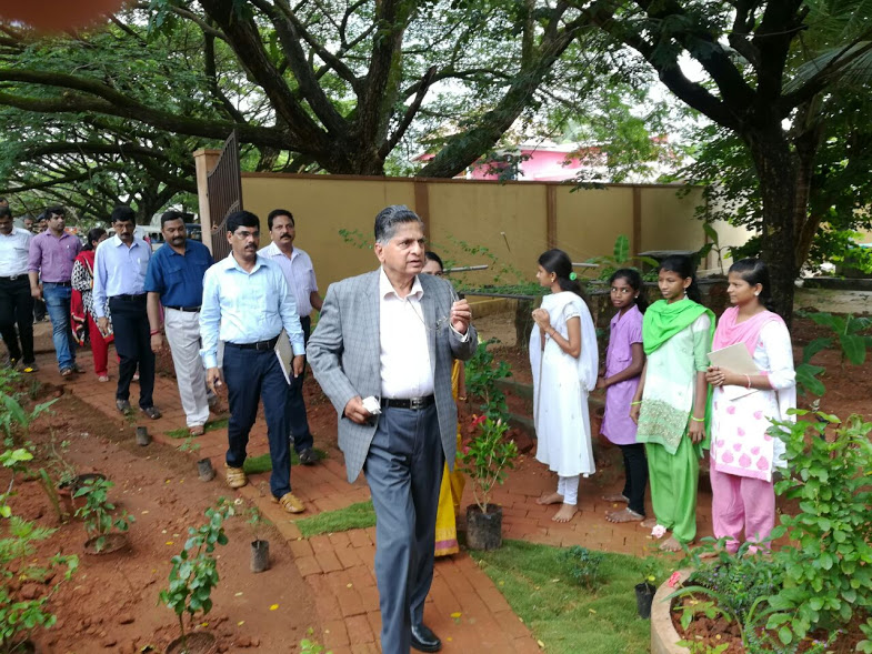 Karnataka Lokayukta unannouced visit to government ladies hostel in Udupi