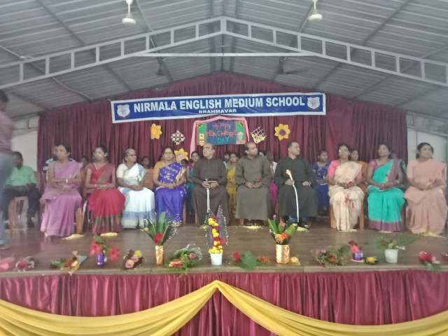 Nirmala Eng. Med. School Brahmavar celebrates Teachers’ day