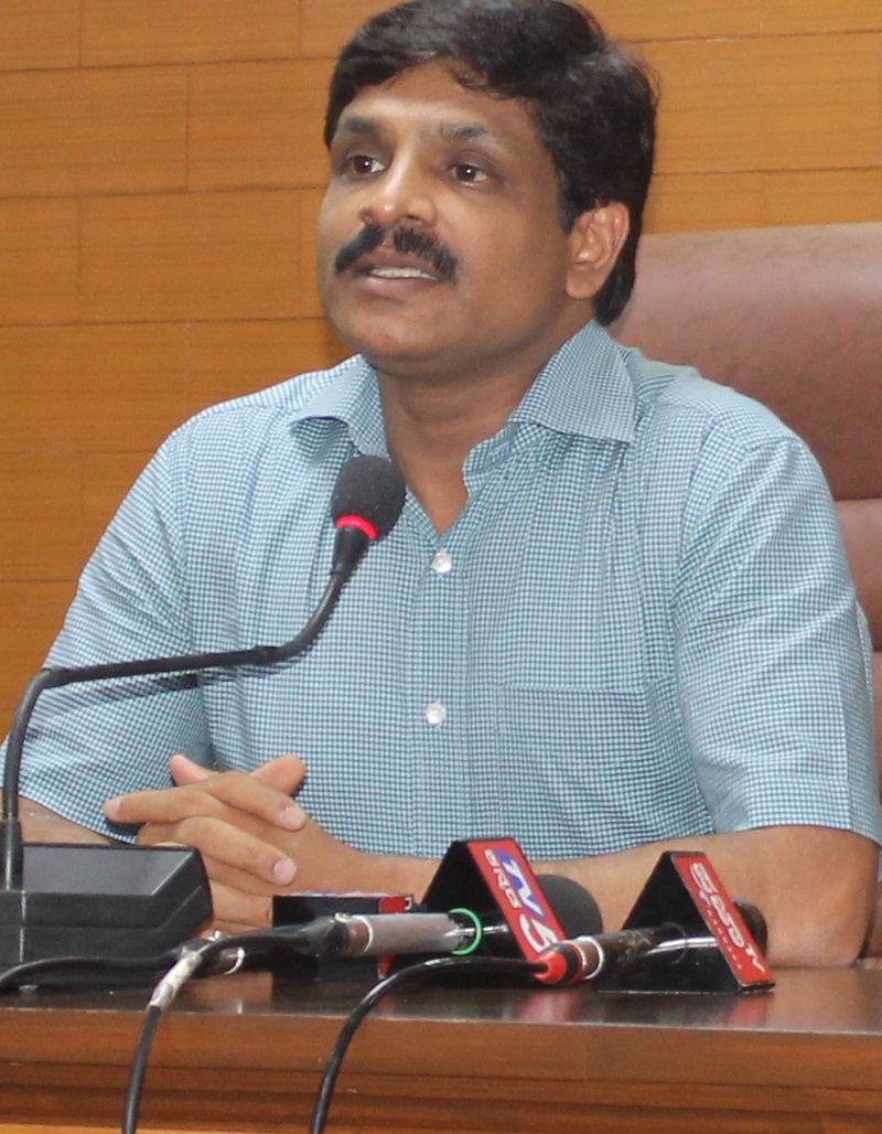 Covid-19 : Registration of Doctors, Nurses and Lab Technicians for Self Service – District Collector G. Jagdeesh