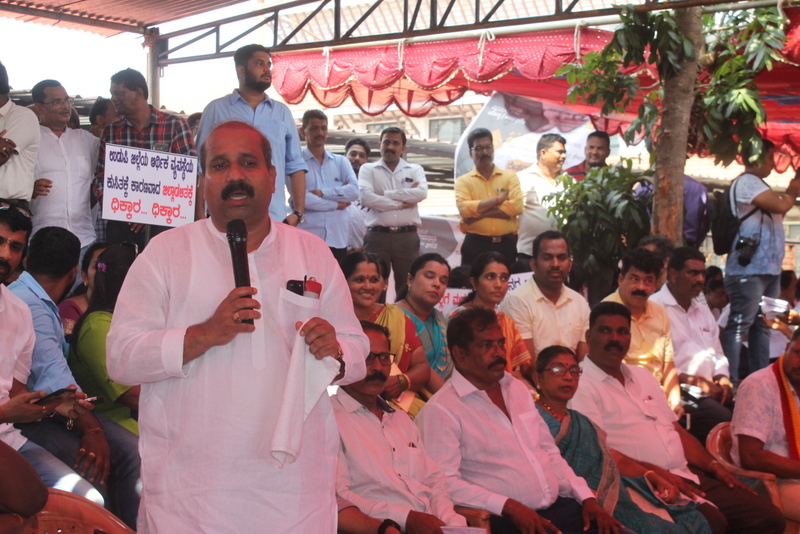 The sand extraction should be done in CRZ & non-CRZ zones simultaneously - Raghupathy Bhat Udupi MLA