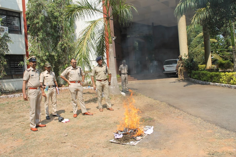 District Police destroy 3.788 kilograms of Ganja
