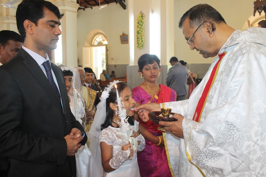 Seven Children of Milagres Cathedral received First Holy Communion Sacrament