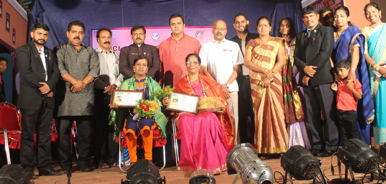 District Best Teacher Award winner Collin Dâ€™Souza felicitated by JCI Kallianpur Cosmo City
