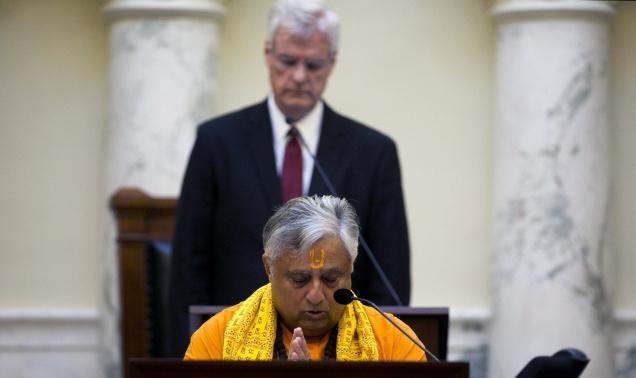 Hindu prayer opens Idaho state senate session amid protest