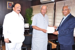 JR Lobo, Minister Baig meet Air India MD and Central Civil Aviation minister; urge to restart Kuwait-Mangalore direct flight