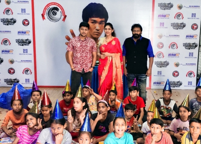 Bruce Lee’s 82nd birthday celebrated in Mumbai