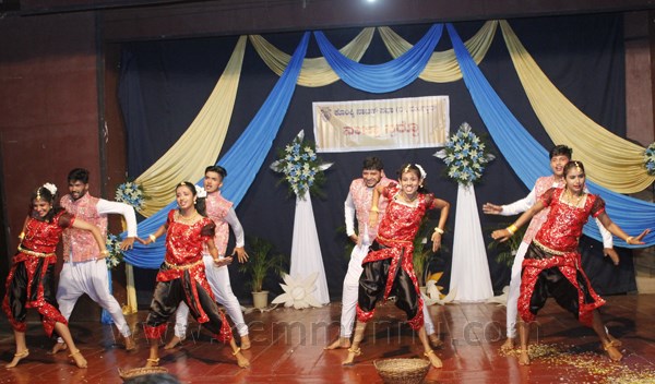 Konkani natak sabha holds dance competition