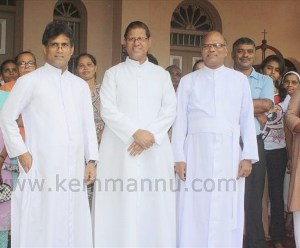 Rev. Fr. Clement Mascarenhas seen off to Udupi by Kemmannu Parishioners.