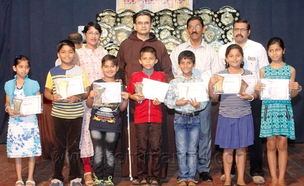 Konkani Natak Sabha Distributes Prizes to Inter-parish Competition Winners