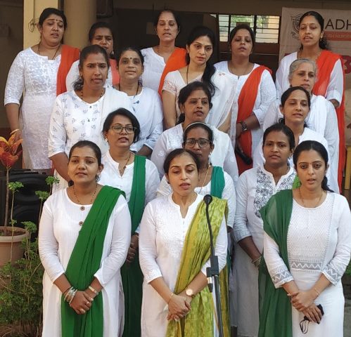 ಮಣಿಪಾಲದ ಮಾಧವ ಕೃಪಾ ಶಾಲೆಯಲ್ಲಿ ಗಣರಾಜ್ಯ್ಯೋತ್ಸವವನ್ನು ಆಚರಿಸಲಾಯಿಯಿತು. ಮಣಿಪಾಲದ ಮಾಧವ ಕೃಪಾ ಶಾಲೆಯಲ್ಲಿ ಗಣರಾಜ್ಯ್ಯೋತ್ಸವವನ್ನು ಆಚರಿಸಲಾಯಿಯಿತು.