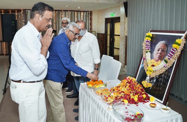 Prayer meet held to late Premaleela S. Hegde