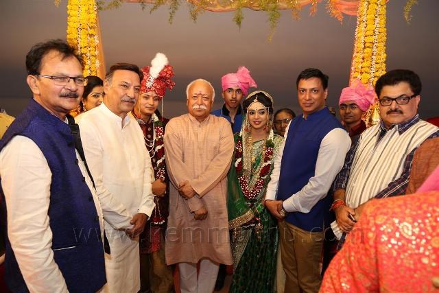 Celebs & VVIPs At Entrepreneur Nandan Jha’s Wedding At Novotel, JUHU, Mumbai