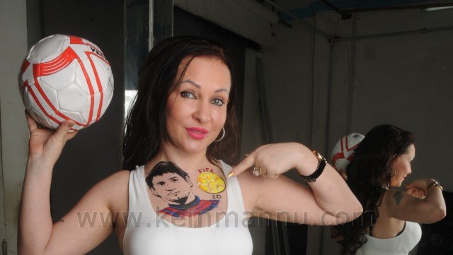 Ukrainian Bollywood actress Nataliya’s  way of love to Football Superstar Messi