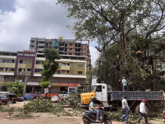Santhekatte - Kallianpur Road widening work begins. Santhekatte - Kallianpur Road widening work begins.