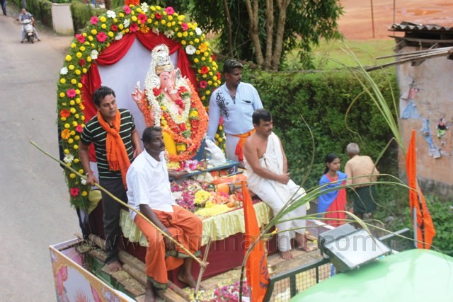 Thonse Sarvajanika Ganesha Idol immersed.
