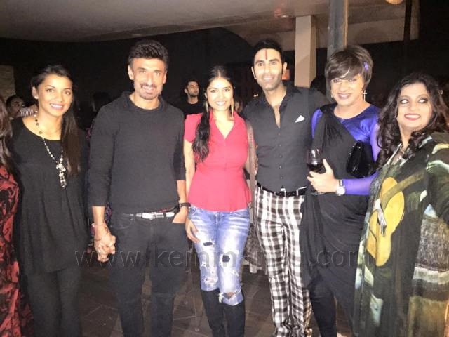 Sandip Soparrkar and Jesse Randhawa throw New Year Party at their Residence