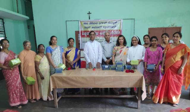 Teacher’s day celebrated at Kemmannu Church.